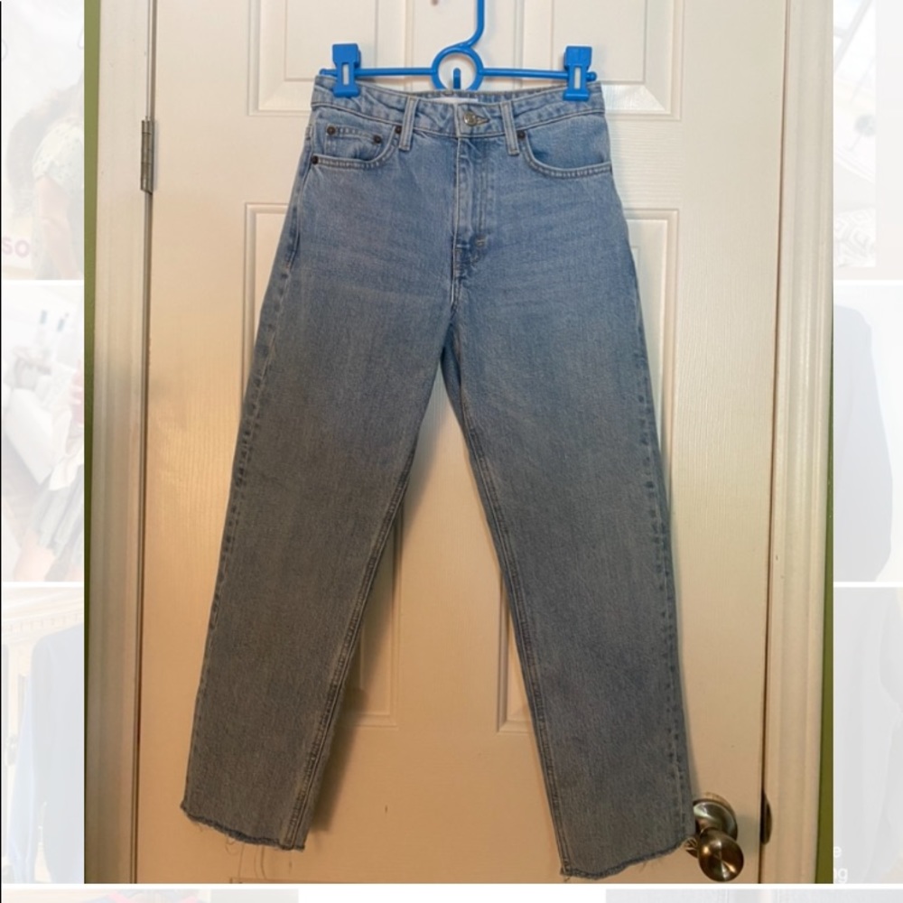 Topshop straight leg women’s jeans - W25